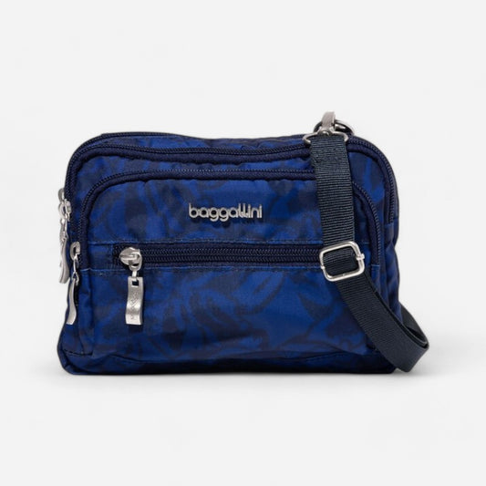 Baggallini Triple Zip Bagg