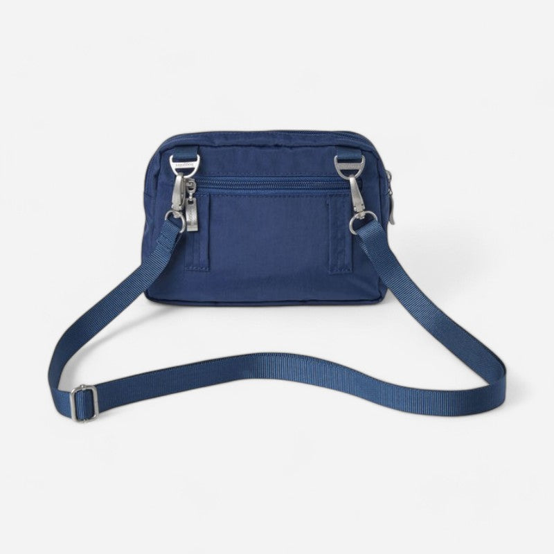 Baggallini Triple Zip Bagg