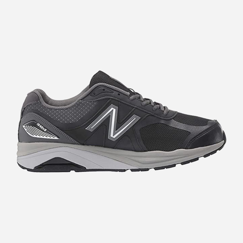 New Balance Men's 1540v3